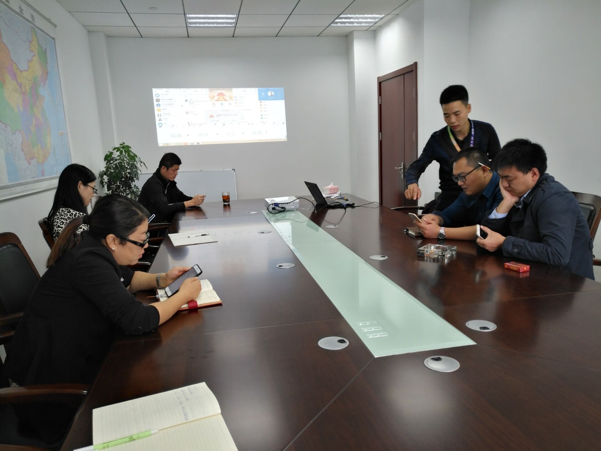 Ggpoker官网环保引入钉钉办公平台，打造高效团队
