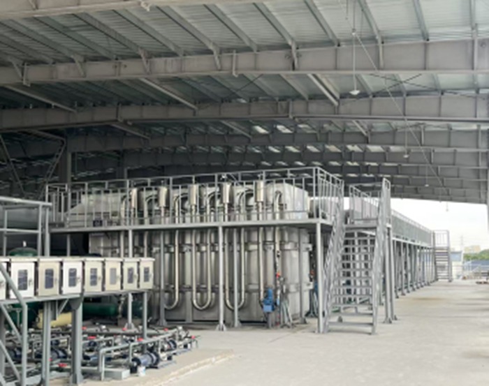 2、盛泽镇某工业区8万吨每日水质净化工程——气浮系统设备.jpg